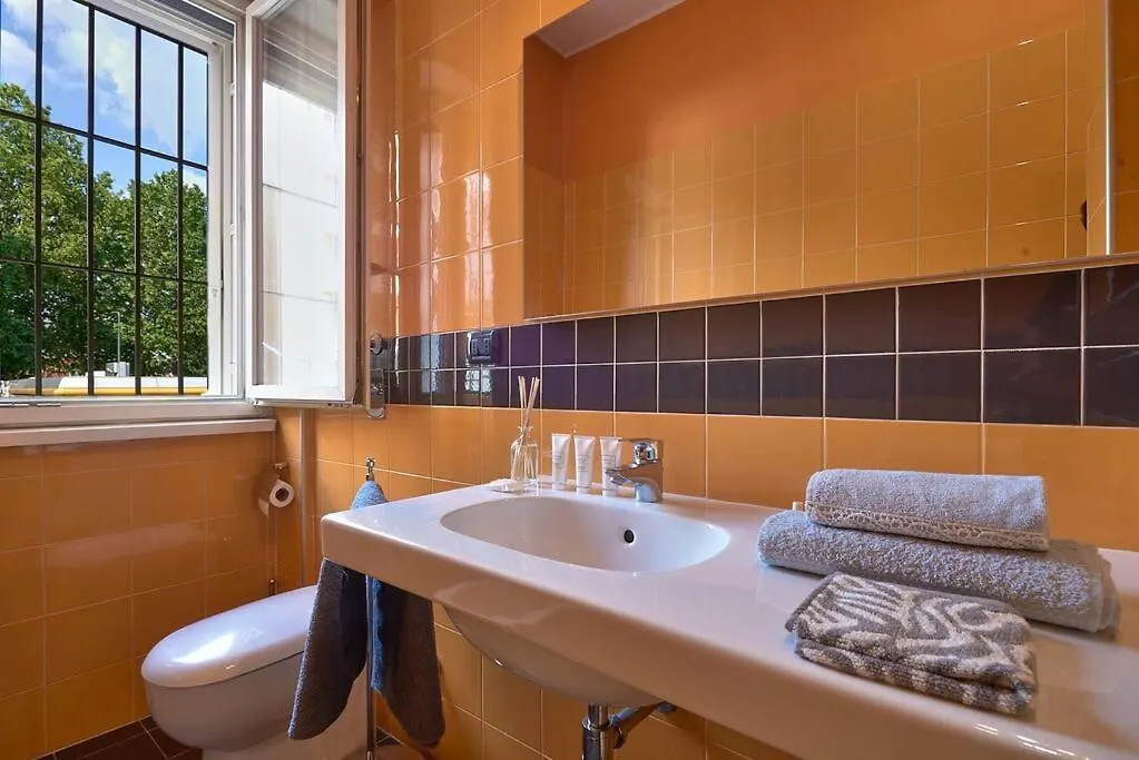 Lugano Suite - Free Internet And Netflix Milan Apartment